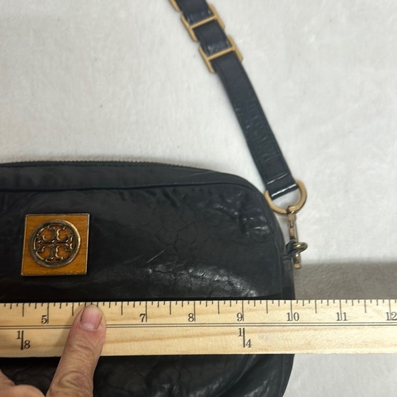 Tory Burch Black Crossbody Bag - Picture 7 of 16